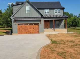 1363 Malden Ct, Crouse, NC 28033