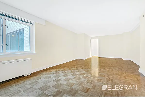 Rented by (Legacy) Elegran | media 8