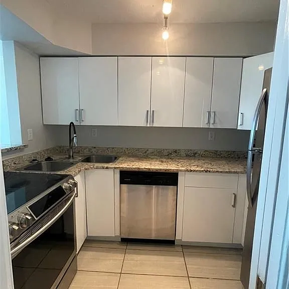 2870 Pharr Ct S #1802 — Photo 2
