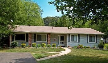 1st image of 1014 Charlton Pl