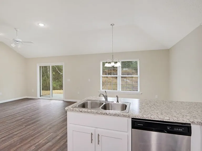 128 Villa Rd — Photo 13