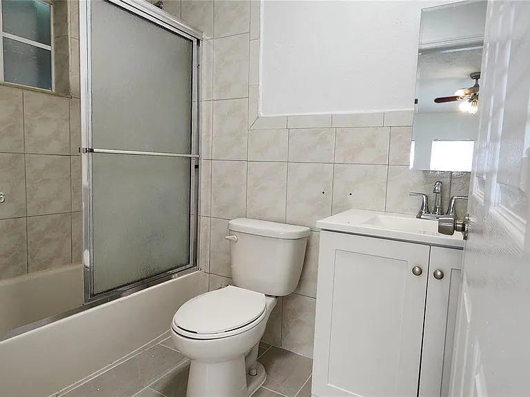 10380 NW 10th Ave #10380 — Photo 9
