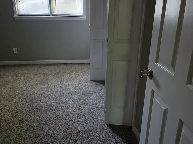 47 Somersett Dr #47 — Photo 11