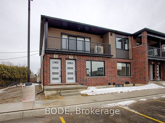 2nd image of 200 Brantwood Park Rd #2
