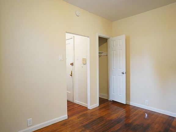 3rd image of 323 E 85th St APT 4D