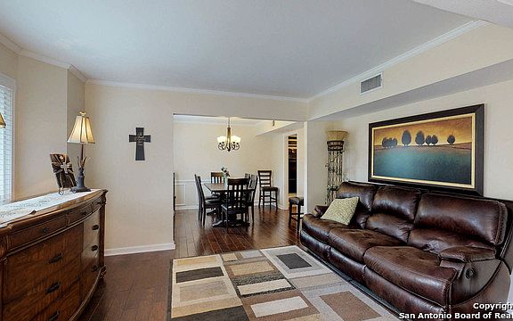 3rd image of 380 Towne Vue Dr