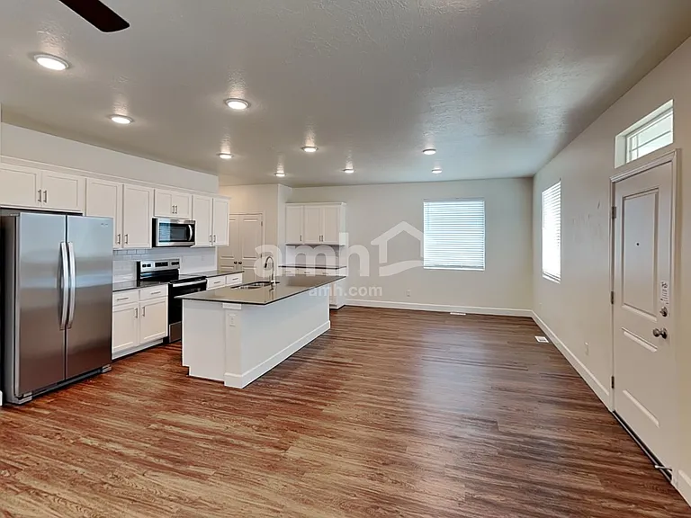 5948 Verdigris Dr — Photo 5