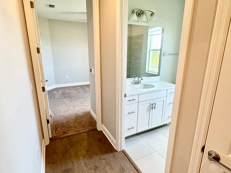 2606 Spur Dr — Photo 21