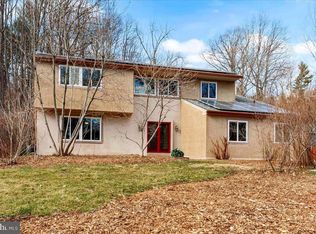 716 S Roberts Rd, Bryn Mawr, PA 19010