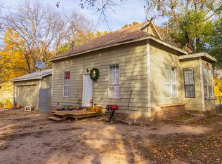 856 S Pershing St, Wichita, KS 67218