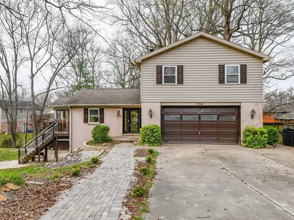 624 Forest Park Dr, Newburgh, IN 47630