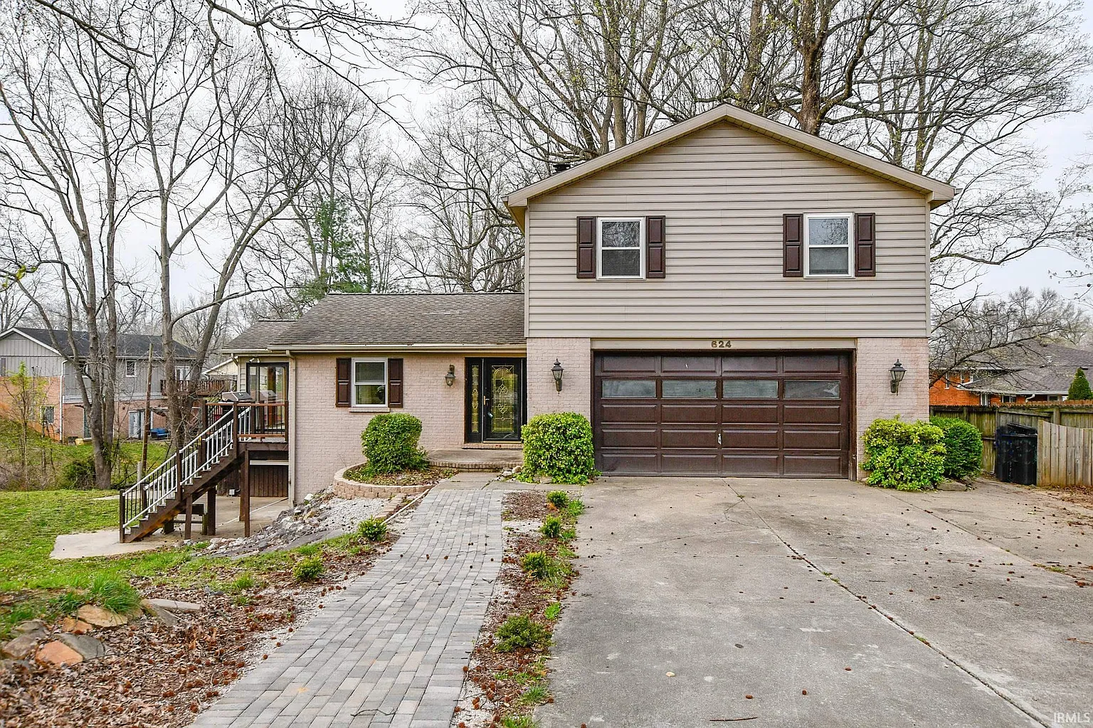 624 Forest Park Dr photo 1
