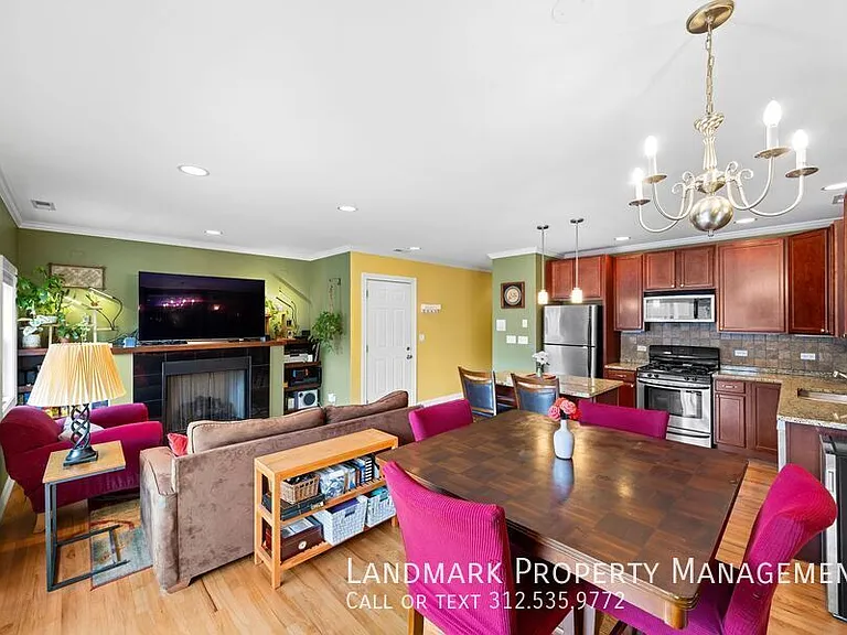 1152 W Roscoe St #2E — Photo 6