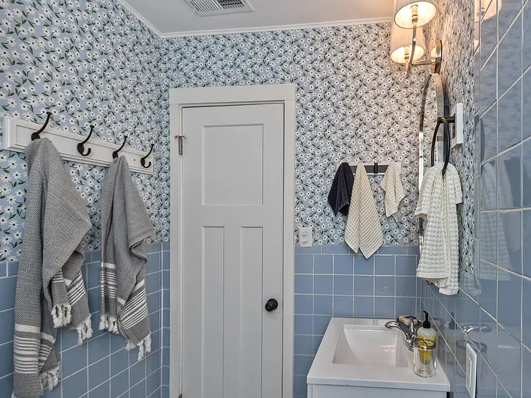 10 Laban Ln — Photo 16