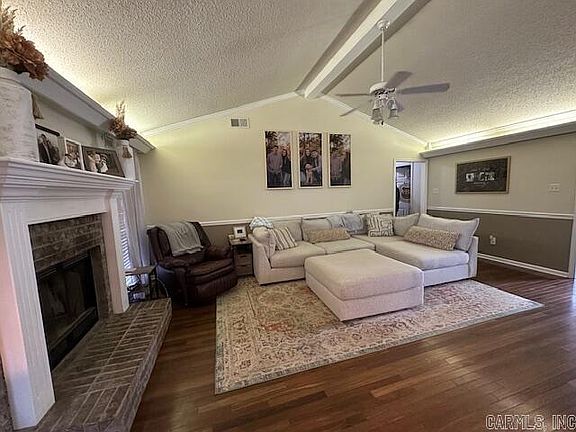 4th image of 486 Pearl Stone Dr