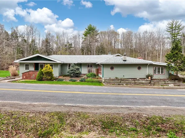 110 County Route 127, Addison, NY 14801