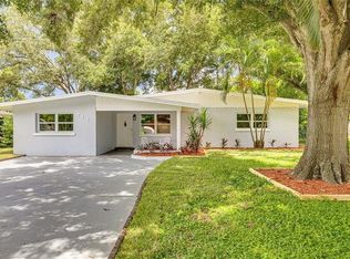 710 14th Ave SW, Largo, FL 33770