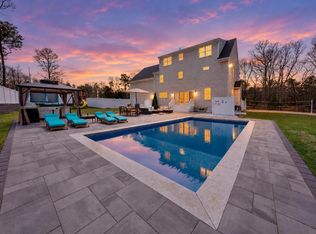 23 Harlow Rd, Sandwich, MA 02563