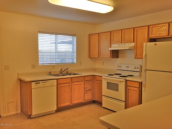 3rd image of 18239 N 40th Place #133