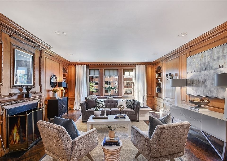 1st image of 117 E 72nd St #5W