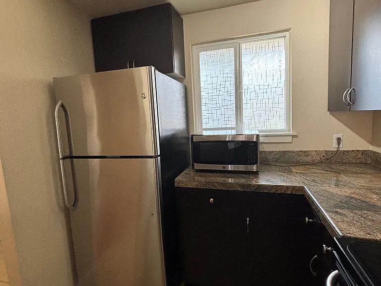 12625 SE 41st Pl #F104 — Photo 3
