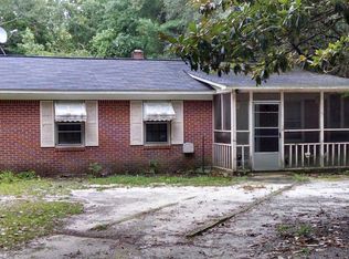 809 Knights Hill Rd, Camden, SC 29020