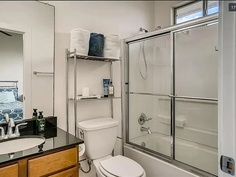 13420 Lyndhurst St #707 — Photo 17