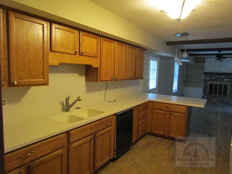 8 Patty Ln — Photo 6