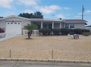 1550 Derrick St, Holiday, FL 34690