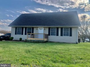 20672 Senedo Rd, Edinburg, VA 22824