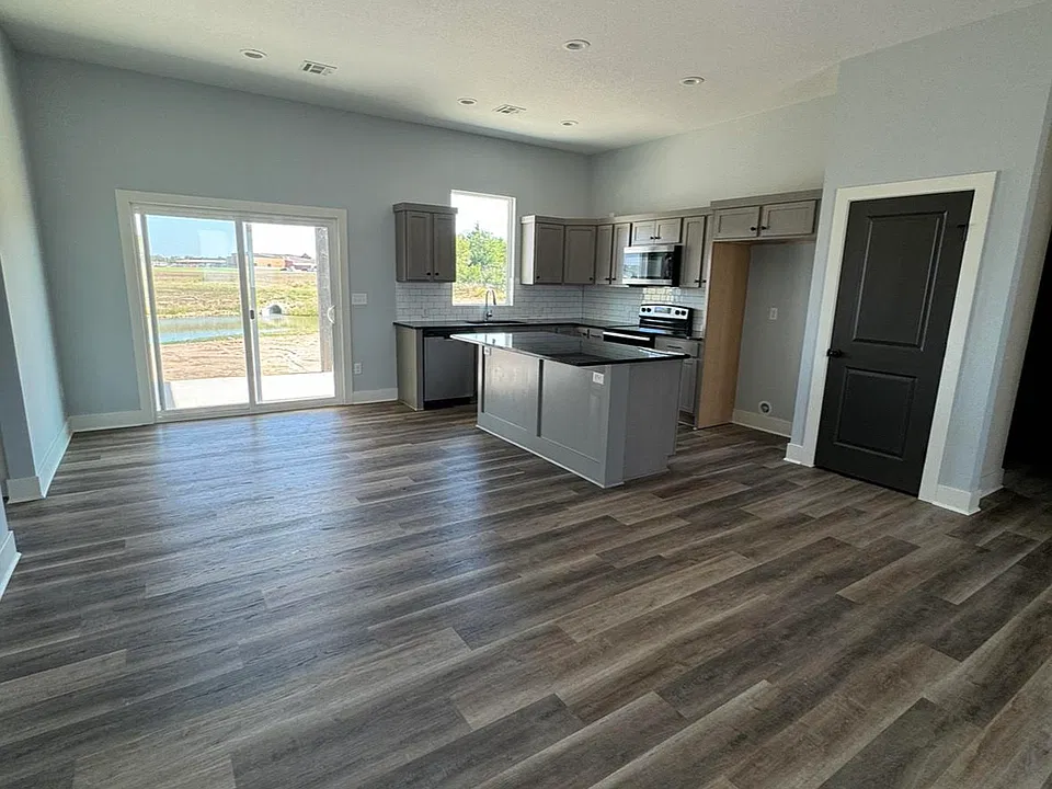812 Trails End Ct