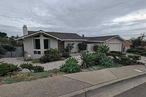 3619 Oakes Dr #3619 Photo 1
