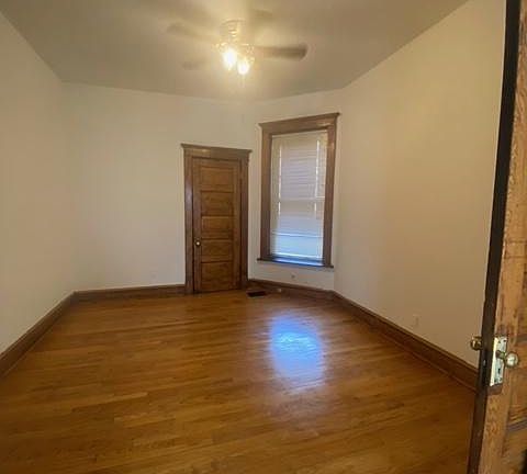 5th image of 6407 S Greenwood Ave #1