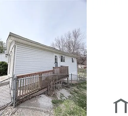 241 Flora Dr — Photo 9