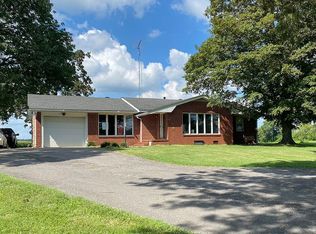 2600 State Line Rd W, Hazel, KY 42049