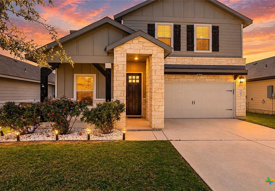 1st image of 724 Clara Park