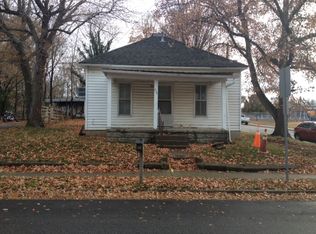 315 W Ashland St, Nevada, MO 64772
