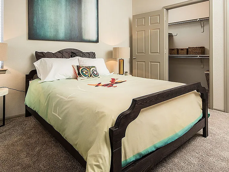 Model Bedroom