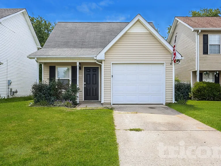 257 Indian Park Dr — Photo 1