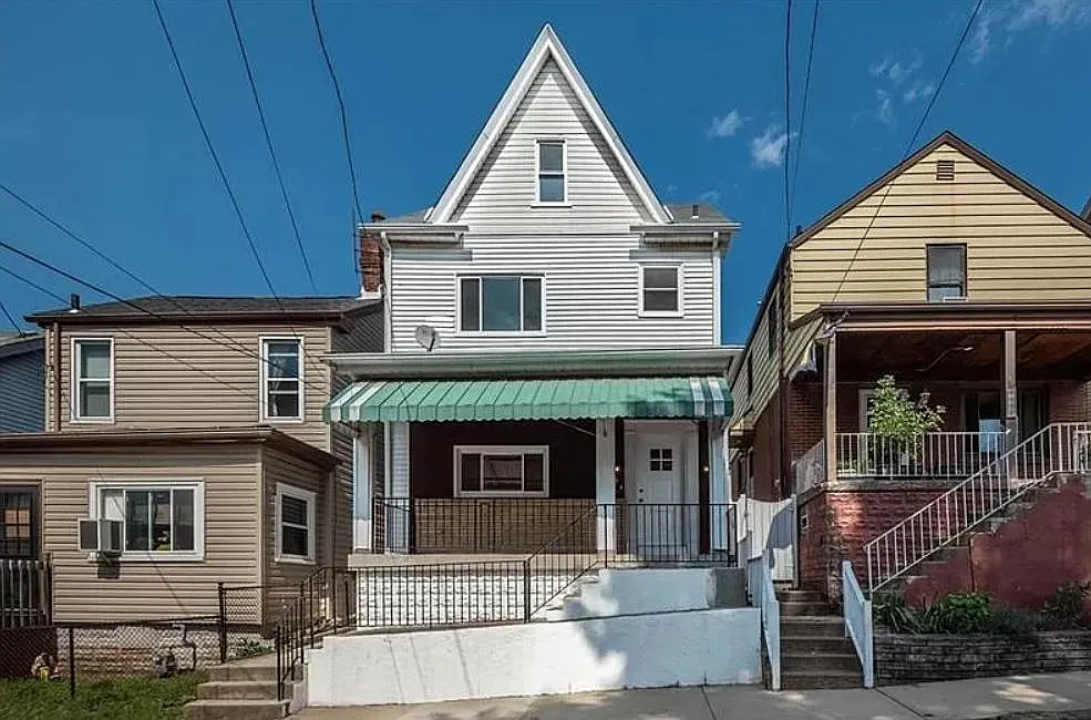 93 Bigelow St photo 1