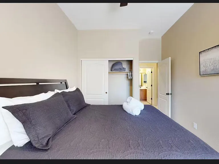 3010 W Espartero Way — Photo 11