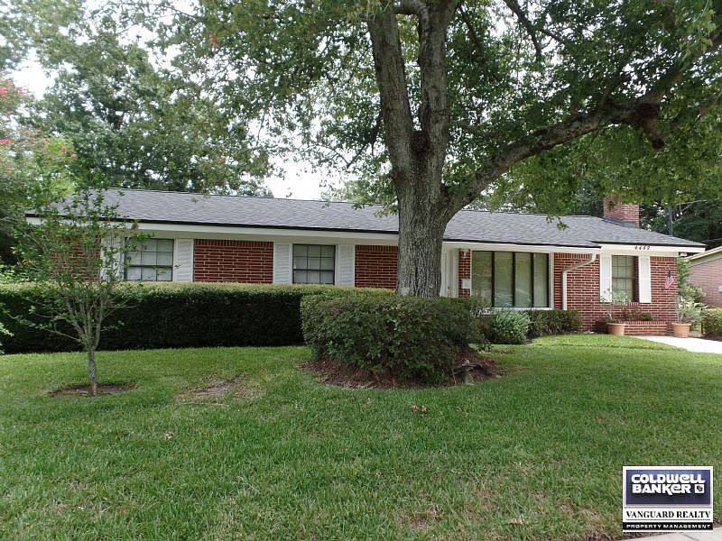 1st image of 4449 Begbie Dr
