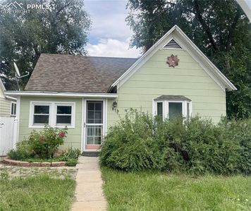 819 Sahwatch St, Colorado Springs, CO, 80903