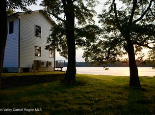 51 River Rd, Saugerties, NY 12477