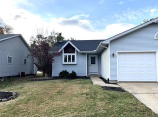 1215 Chancellor Dr, Edwardsville, IL 62025