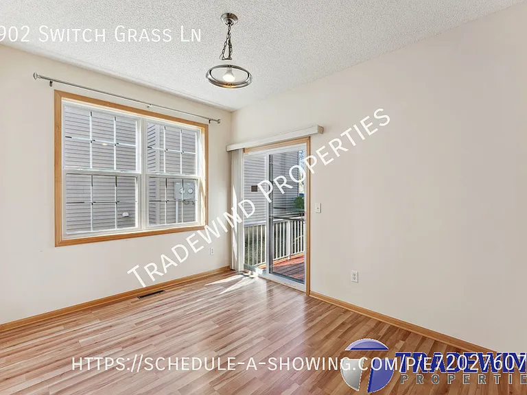 9902 Switch Grass Ln — Photo 10