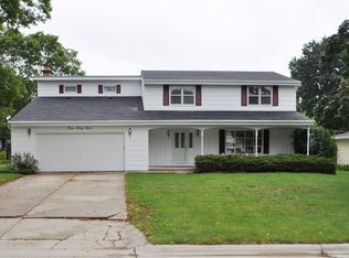 349 Gwynn St, Green Bay, WI 54301