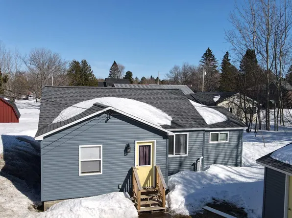 55876 Lake Linden Ave, Laurium, MI 49913