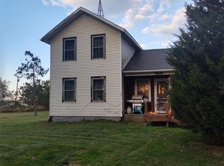 50668 Shorts Rd, Leonidas, MI 49066