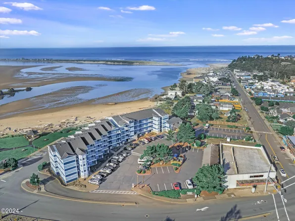5201 SW Highway 101 #110, Lincoln City, OR 97367